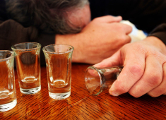 Алкоголь в значительной степени повреждает лобную долю головного мозга